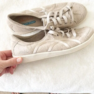 Skechers Women's Madison Ave-Inner City memory foam Sneakers in tan side 7.5